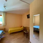 Villaneila فندق Neila