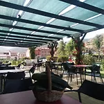 Villaneila فندق