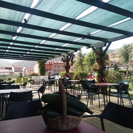 Villaneila Hotell