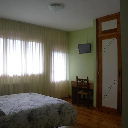 Villaneila Hotell 2*