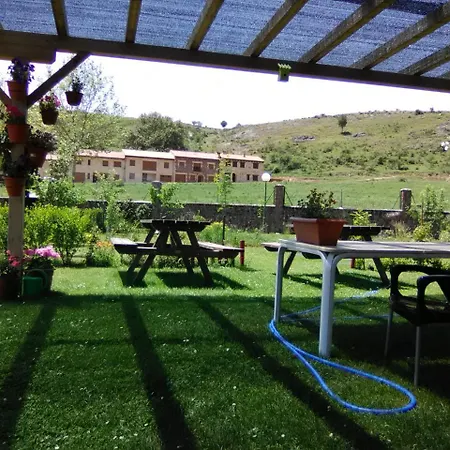 Hotel Villaneila
