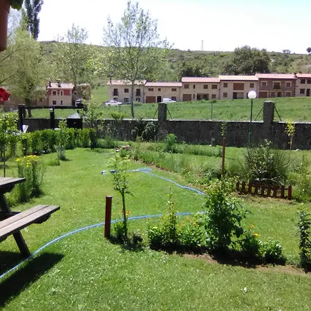Hotel Villaneila Neila
