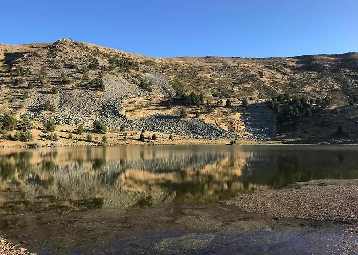 Hotel Villaneila Neila