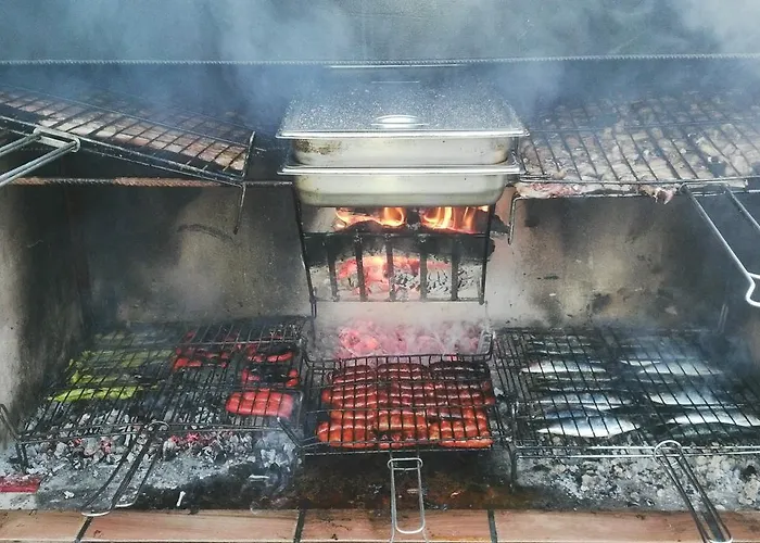 Hotel Villaneila Neila